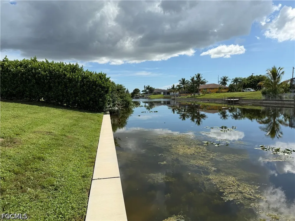 NW 3rd Avenue Cape Coral, FL 33993