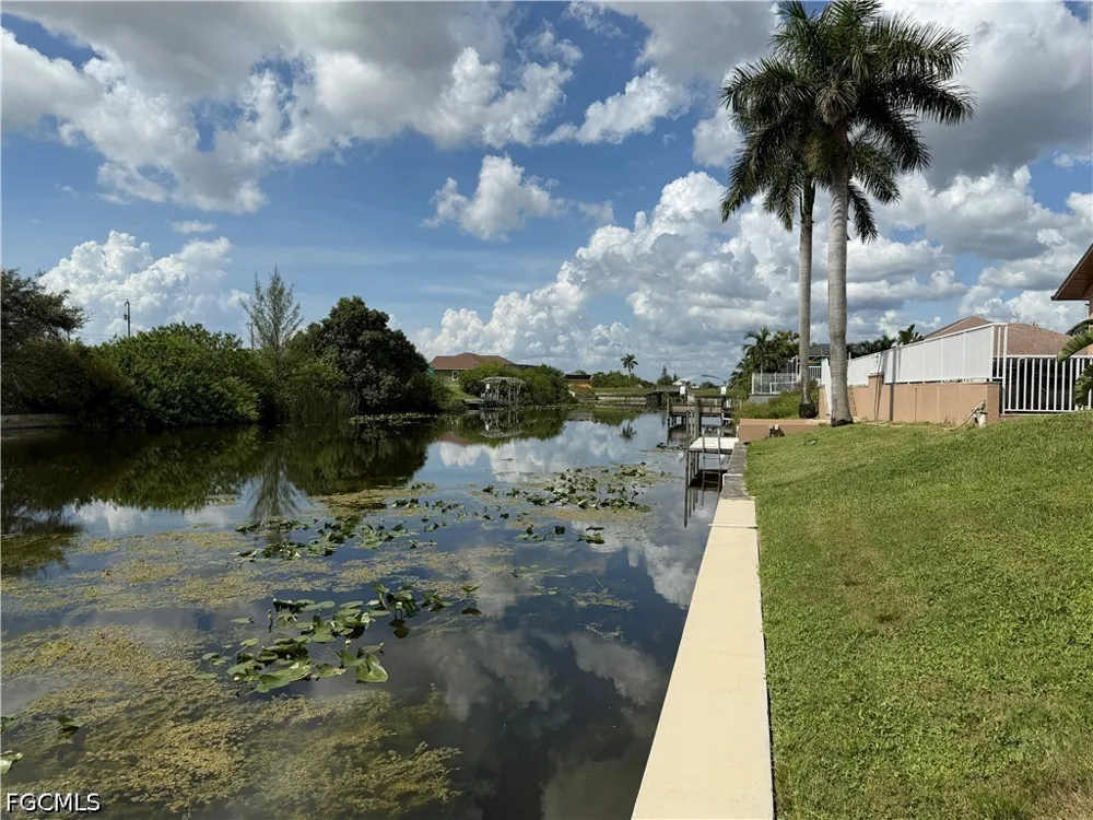 NW 3rd Avenue Cape Coral, FL 33993