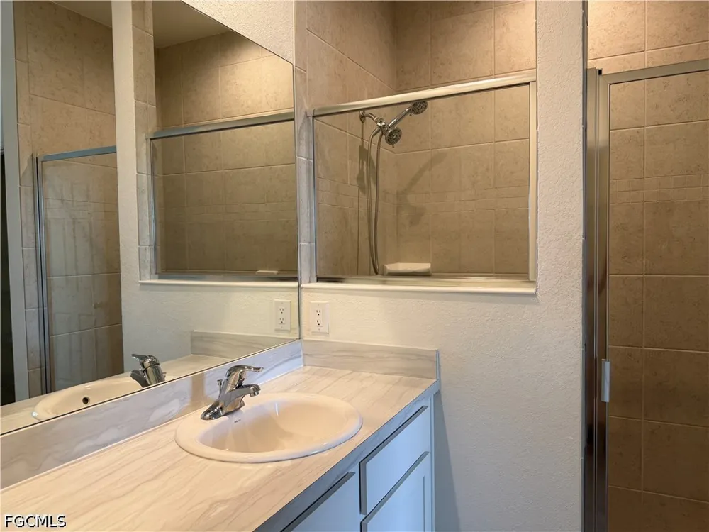 NW 3rd Avenue Cape Coral, FL 33993
