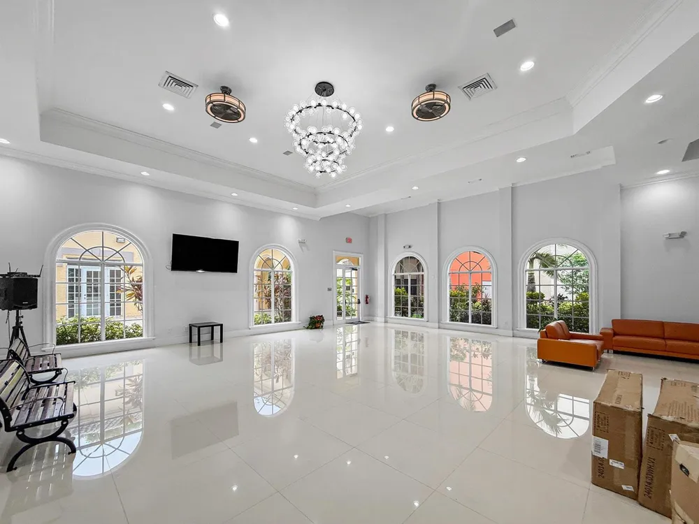 8290 LAKE DRIVE #250 Doral, FL 33166