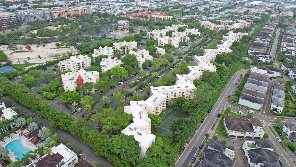 8290 LAKE DRIVE #250 Doral, FL 33166