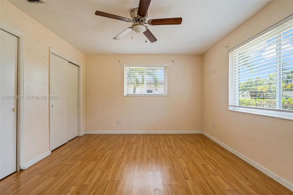 800 NW 48th Ter Plantation, FL 33317