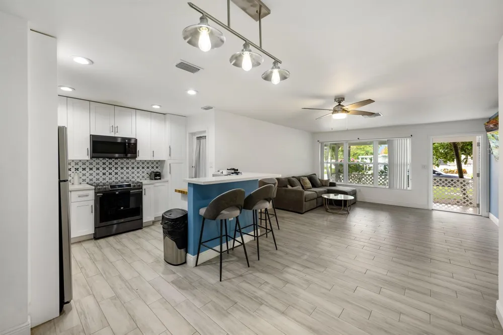 4344 Kent Avenue Lake Worth, FL 33461