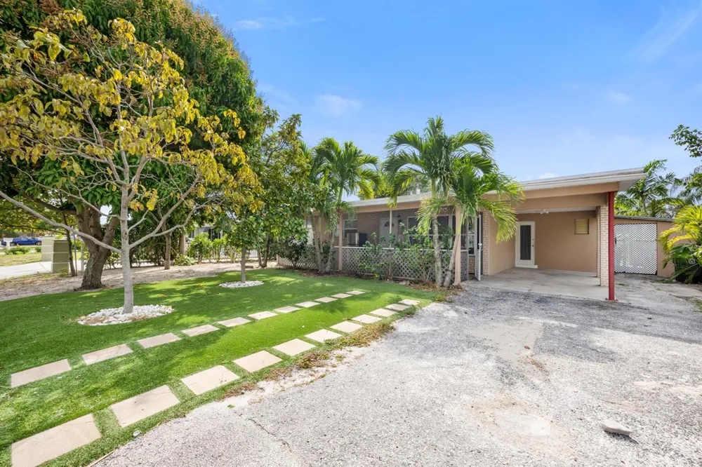 4344 Kent Avenue Lake Worth, FL 33461