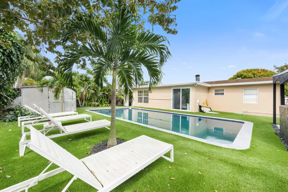 4344 Kent Avenue Lake Worth, FL 33461