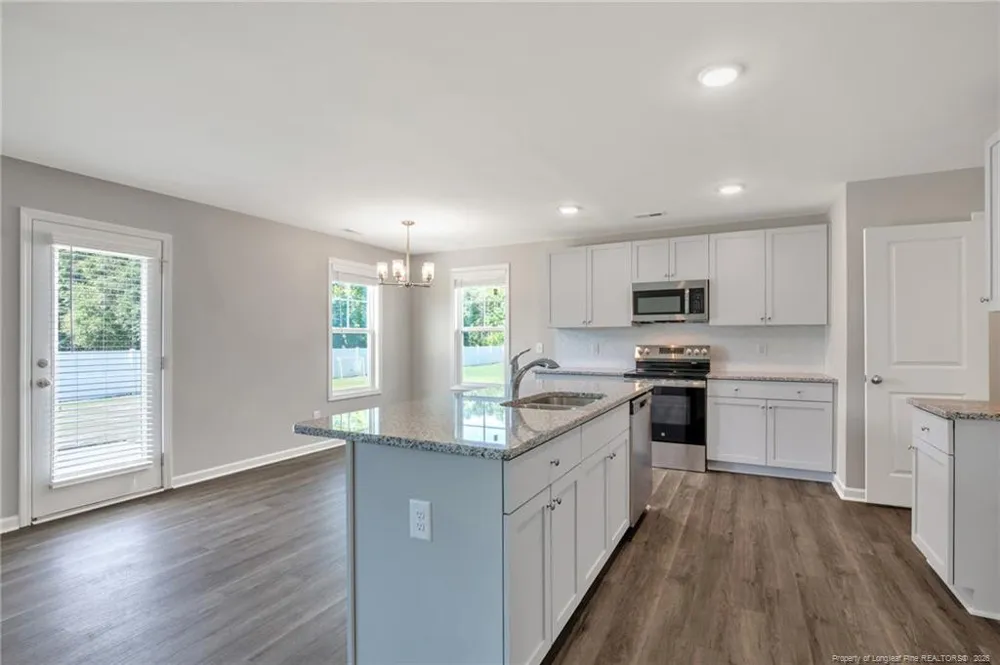 25 W Emily Gardens Road Selma, NC 27576