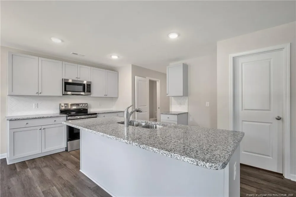 25 W Emily Gardens Road Selma, NC 27576