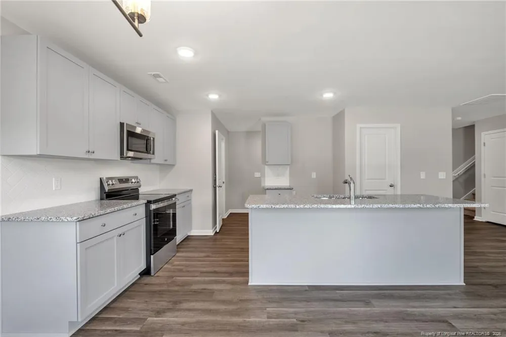 25 W Emily Gardens Road Selma, NC 27576