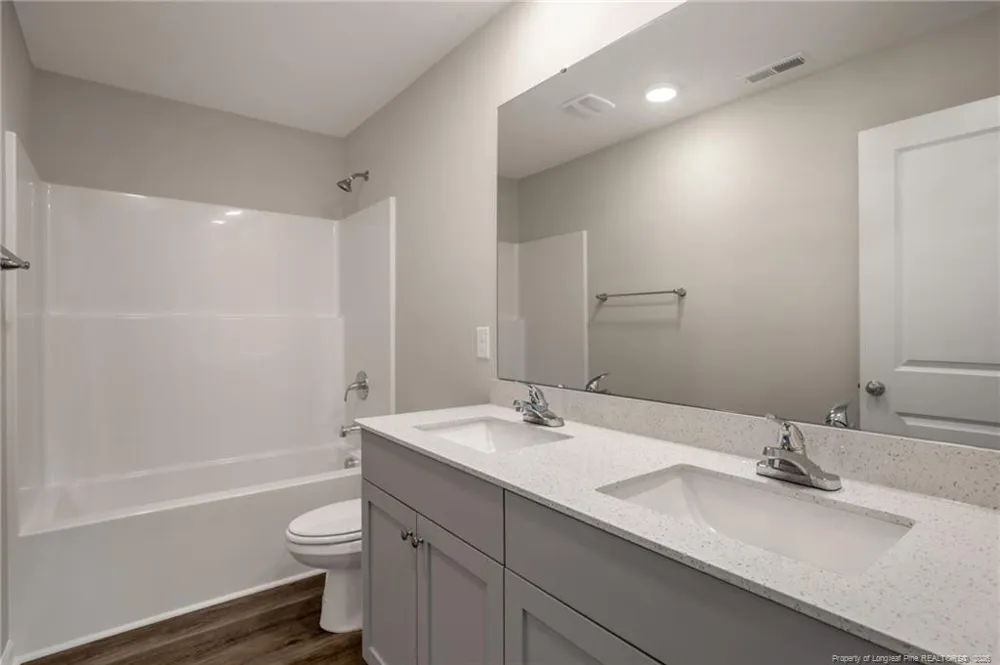 25 W Emily Gardens Road Selma, NC 27576