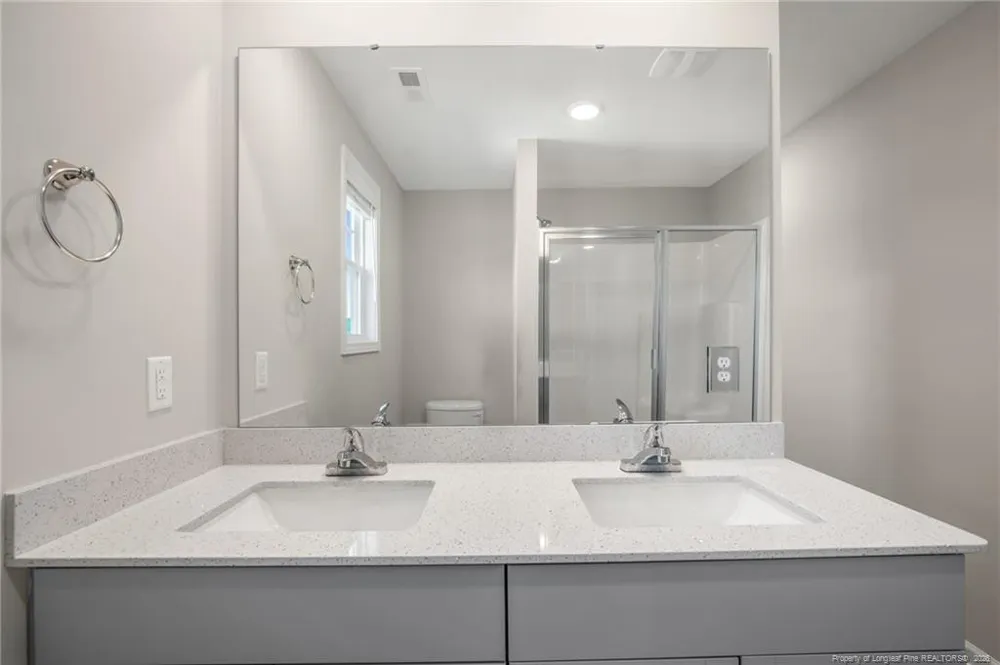 25 W Emily Gardens Road Selma, NC 27576