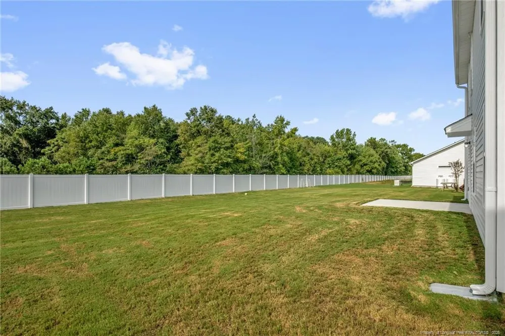 25 W Emily Gardens Road Selma, NC 27576