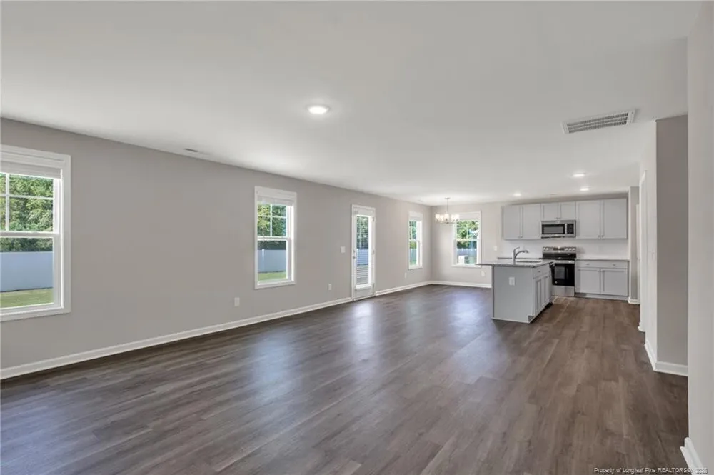 25 W Emily Gardens Road Selma, NC 27576