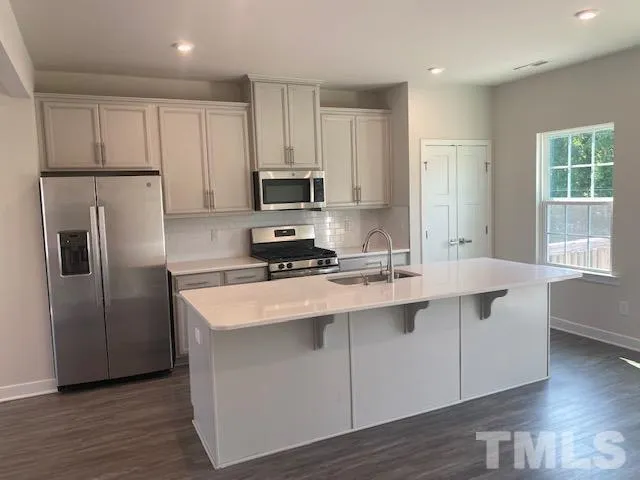 511 Autumn Cure Court Fuquay Varina, NC 27526