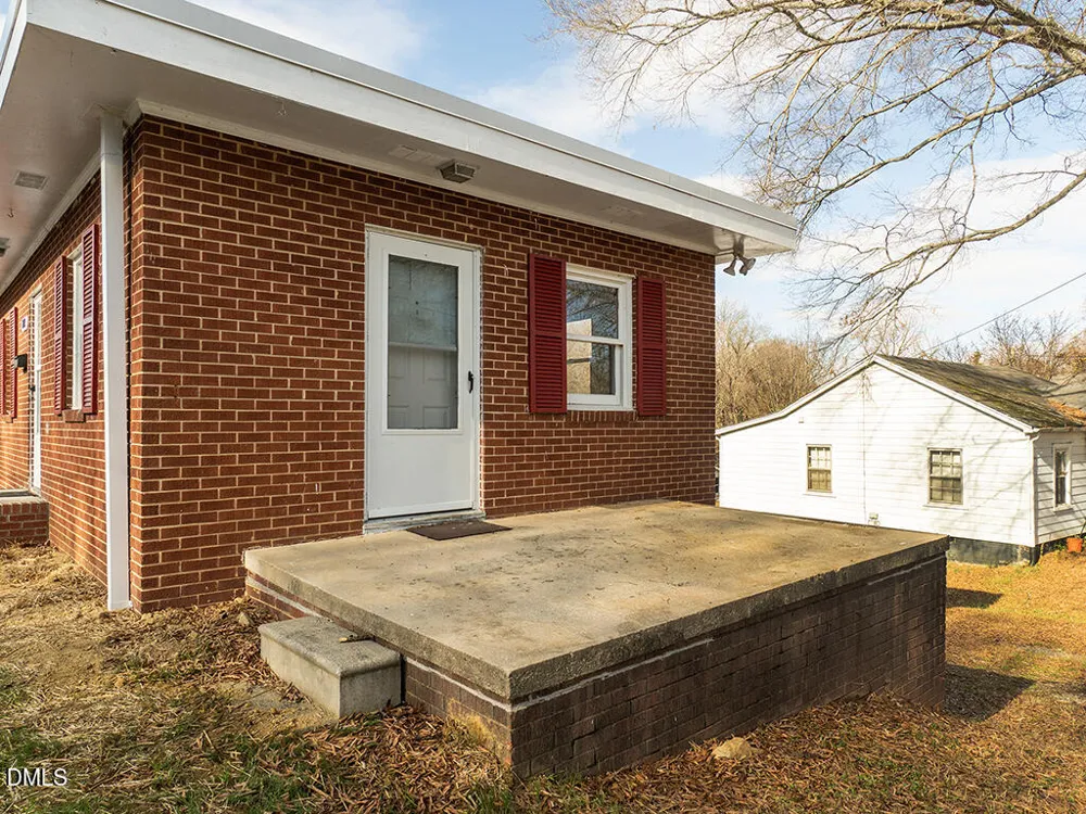 703 Wicker Street Burlington, NC 27217