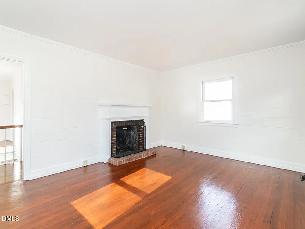 703 Wicker Street Burlington, NC 27217