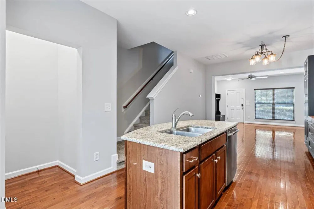 8751 Cypress Grove Run Raleigh, NC 27612