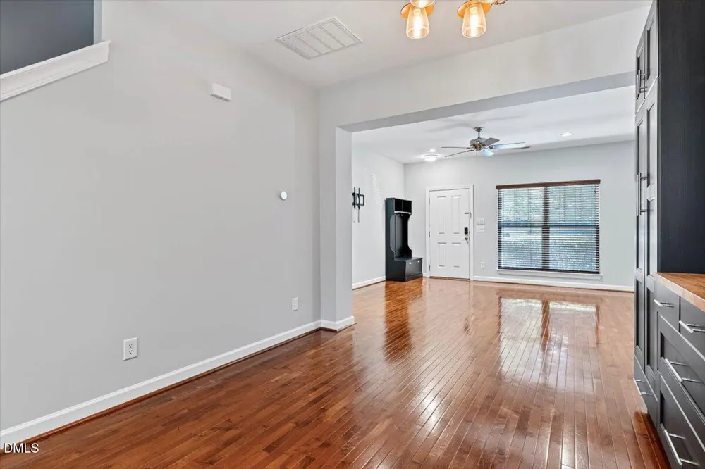 8751 Cypress Grove Run Raleigh, NC 27612