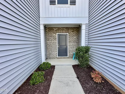 117 Woodford Reserve Court