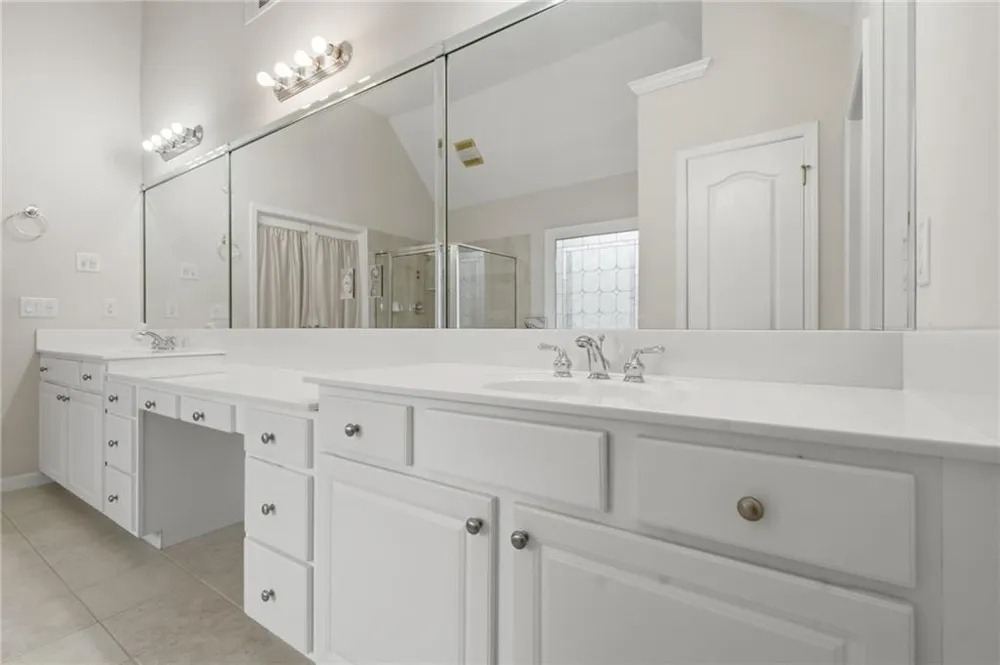 3561 Carriage Glen Way Dacula, GA 30019
