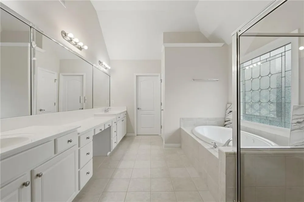 3561 Carriage Glen Way Dacula, GA 30019