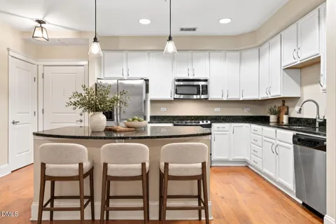 222 Glenwood Avenue #717