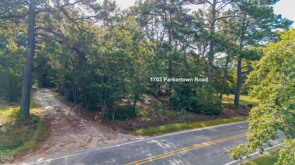1703 Parkertown Road #A Four Oaks, NC 27524