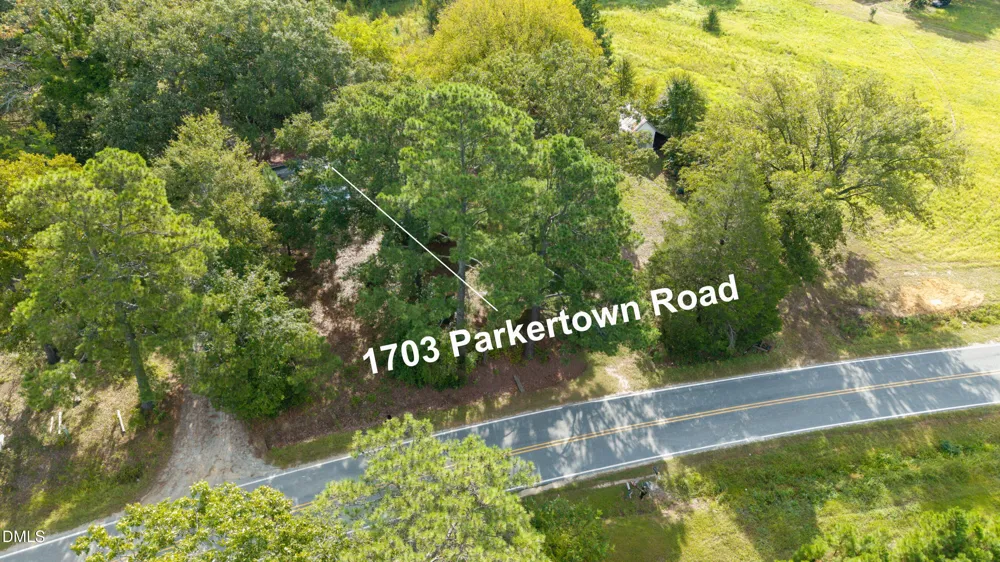 1703 Parkertown Road #A Four Oaks, NC 27524