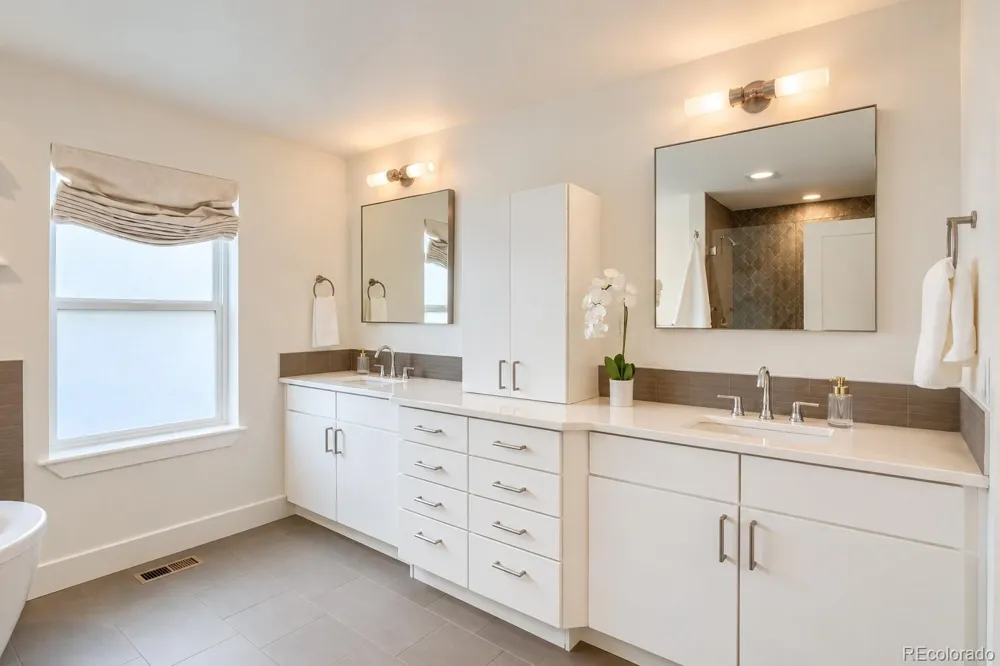 2747 W 25th Avenue Denver, CO 80211