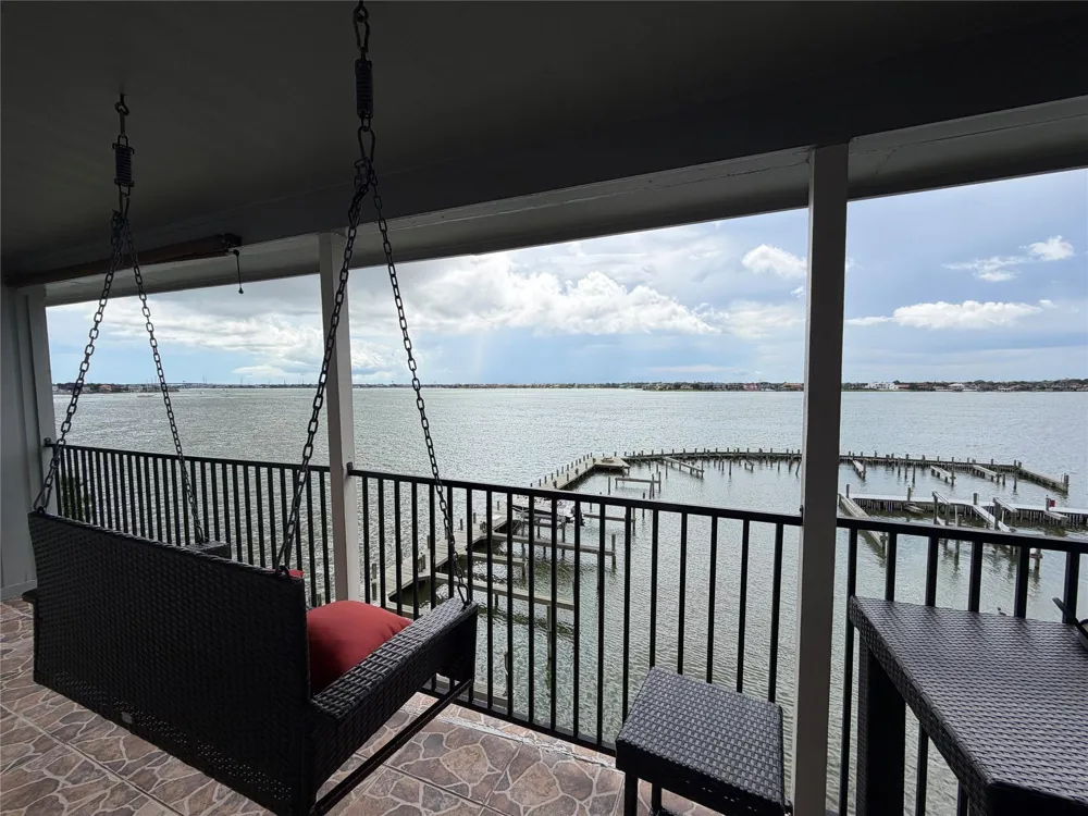 4011 Nasa Rd 1 #602 Seabrook, TX 77586