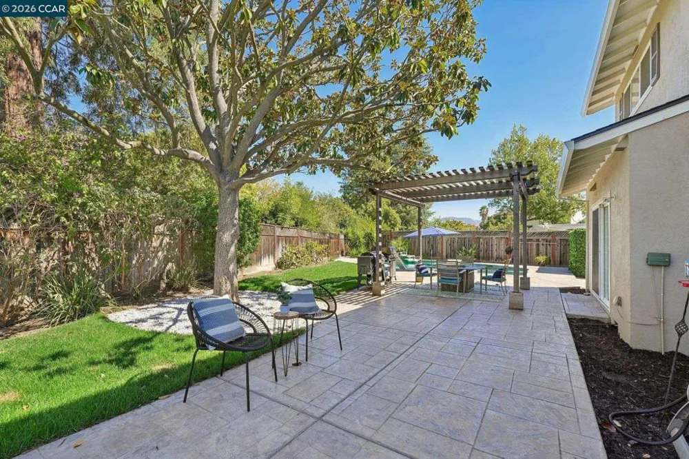 3730 Parkway Ct Concord, CA 94519