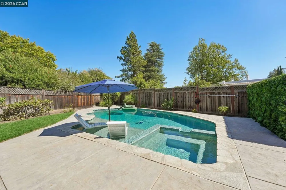 3730 Parkway Ct Concord, CA 94519
