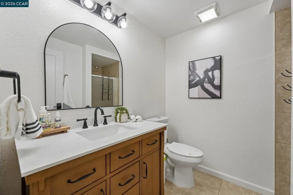 3730 Parkway Ct Concord, CA 94519