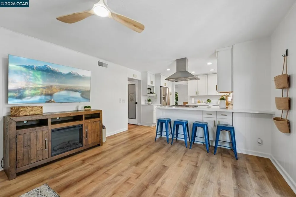 3730 Parkway Ct Concord, CA 94519