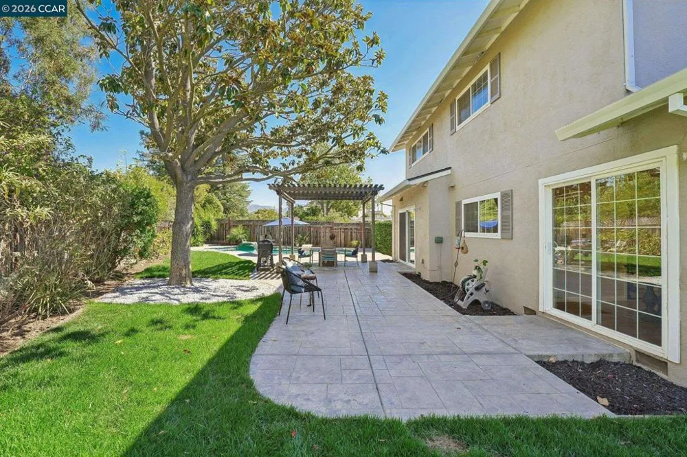 3730 Parkway Ct Concord, CA 94519