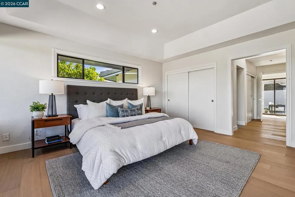 6 Tanglewood Lane Lafayette, CA 94549