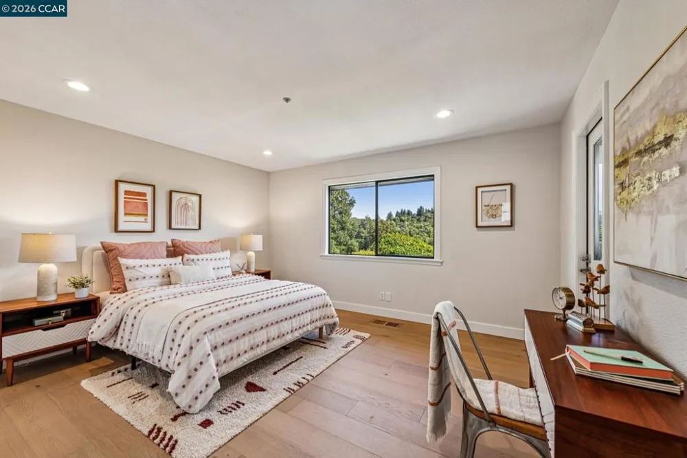 6 Tanglewood Lane Lafayette, CA 94549