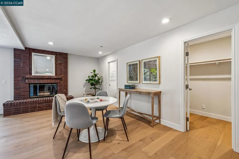 6 Tanglewood Lane Lafayette, CA 94549