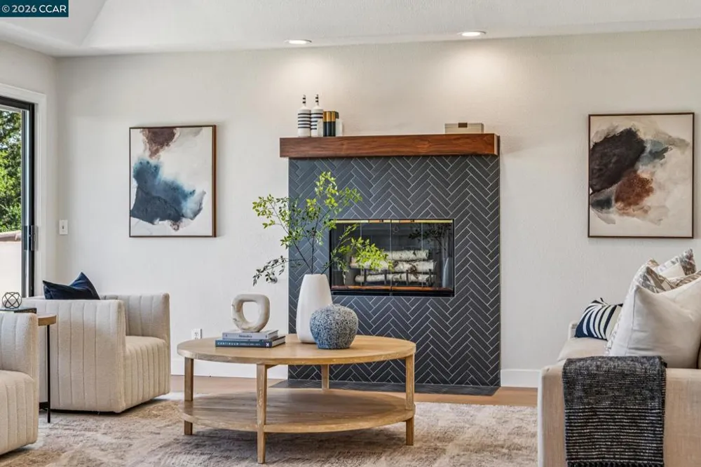 6 Tanglewood Lane Lafayette, CA 94549