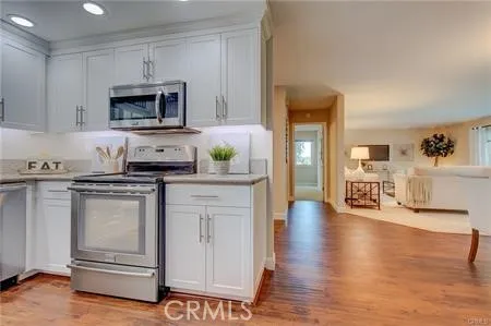 2405 Via Mariposa W #2E Laguna Woods, CA 92637