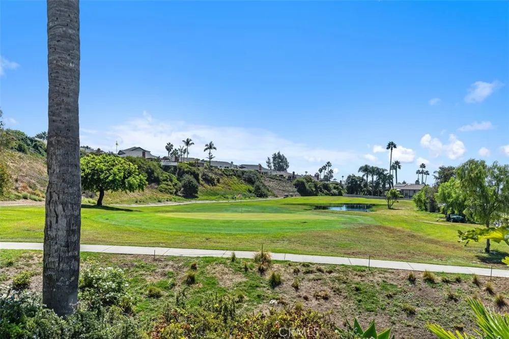 2820 Via Montecito San Clemente, CA 92672