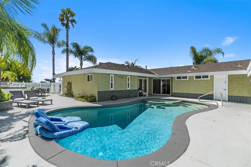 2820 Via Montecito San Clemente, CA 92672
