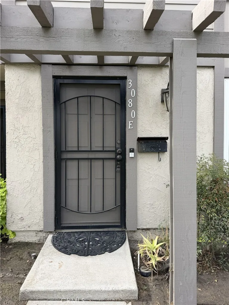 3080 Bradford #E Santa Ana, CA 92707