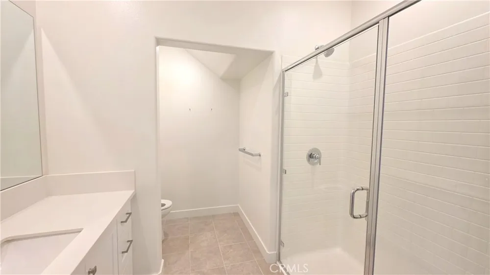223 Carmona Lake Forest, CA 92630