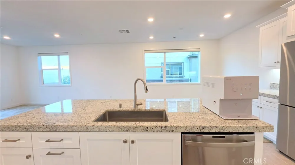 223 Carmona Lake Forest, CA 92630