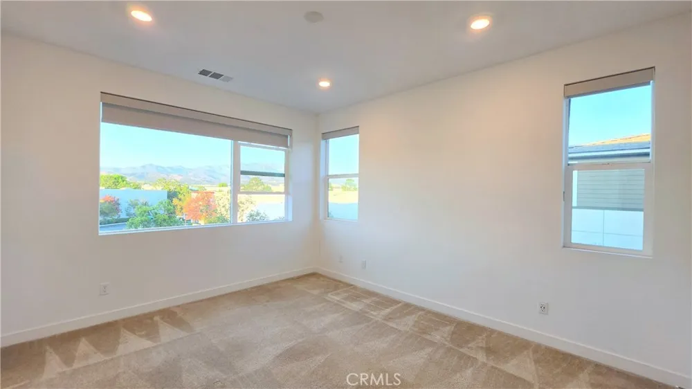 223 Carmona Lake Forest, CA 92630