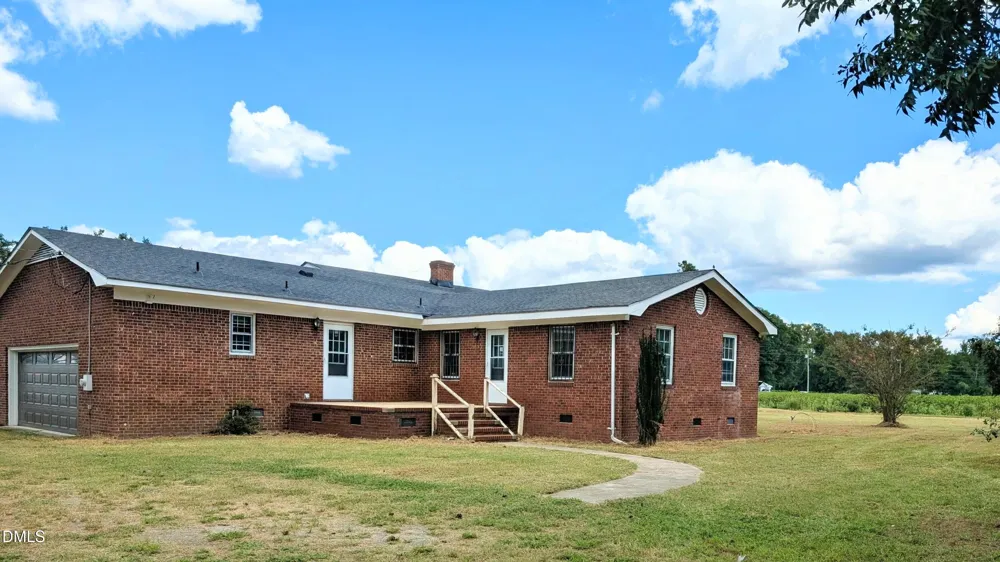 1066 Edwards Fork Road Scotland Neck, NC 27874