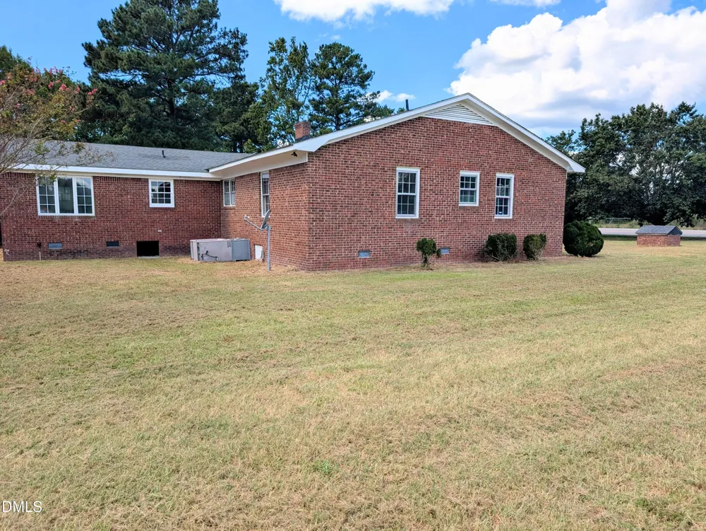 1066 Edwards Fork Road Scotland Neck, NC 27874