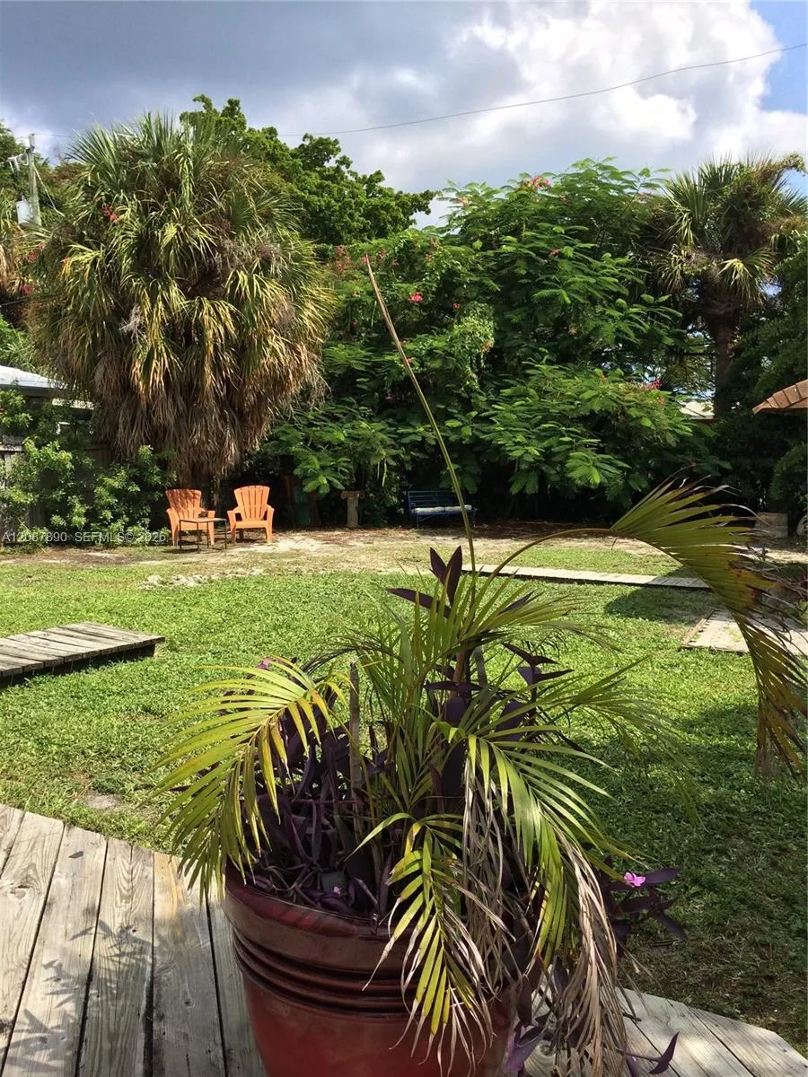 208 NE 22nd Ave #0 Pompano Beach, FL 33062