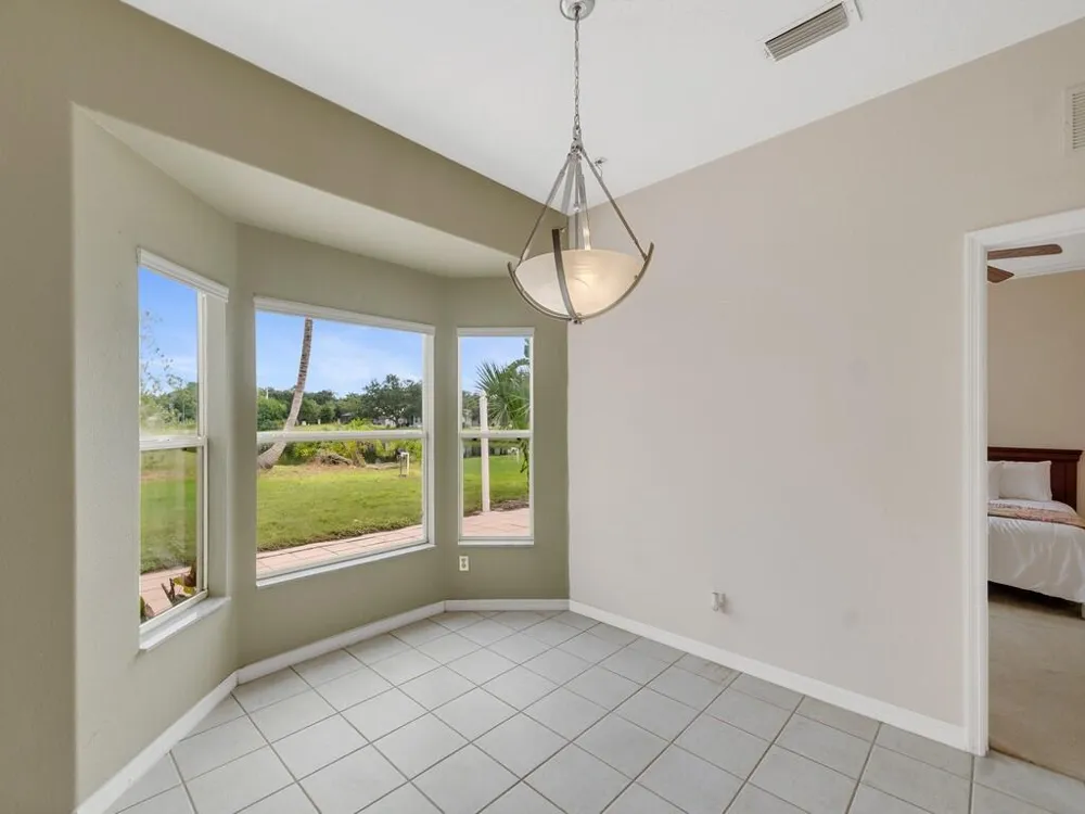 3628 2nd Street SW Vero Beach, FL 32968