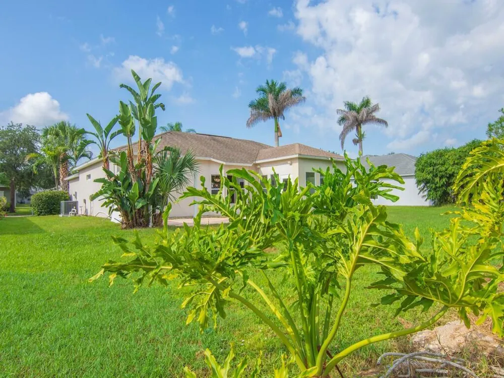 3628 2nd Street SW Vero Beach, FL 32968